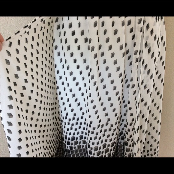 White black sleeveless dress flowing skirt dress A line dress chiffon ombré - Picture 9 of 16